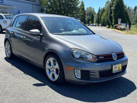 2010 Volkswagen GTI Base PZEV