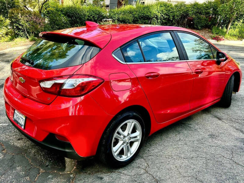 2017 Chevrolet Cruze LT Auto