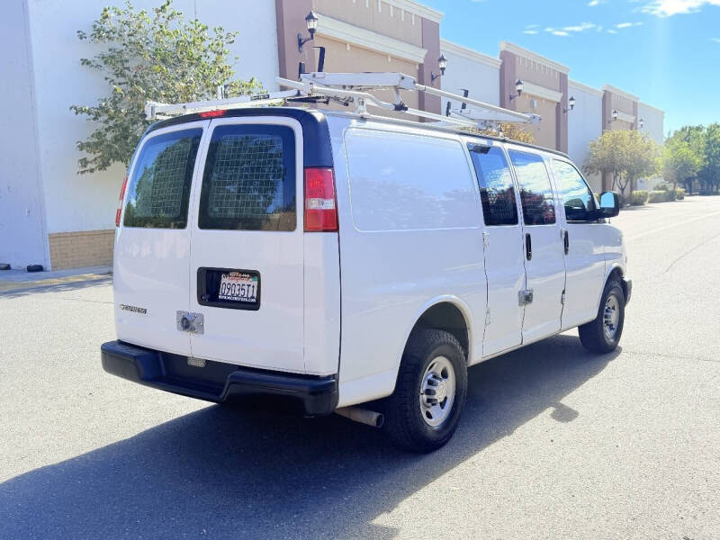 2019 Chevrolet Express 2500