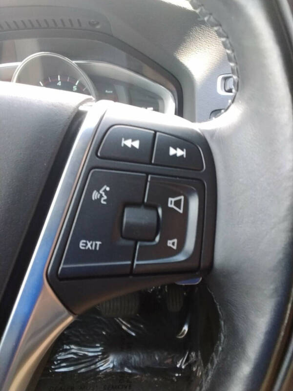 2015 Volvo V60 T5 Drive-E Platinum