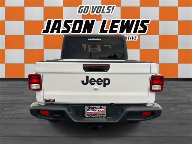 2025 Jeep Gladiator Sport