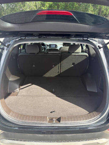 2019 Hyundai Santa Fe SE 2.4L