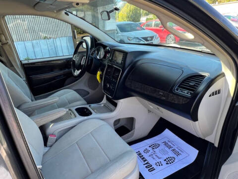 2011 Dodge Grand Caravan Crew