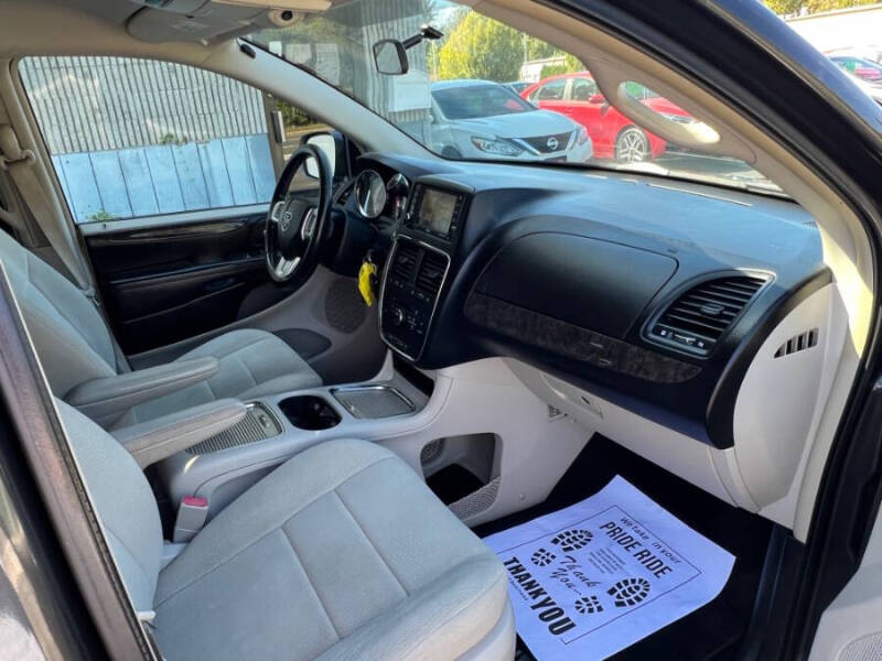 2011 Dodge Grand Caravan Crew