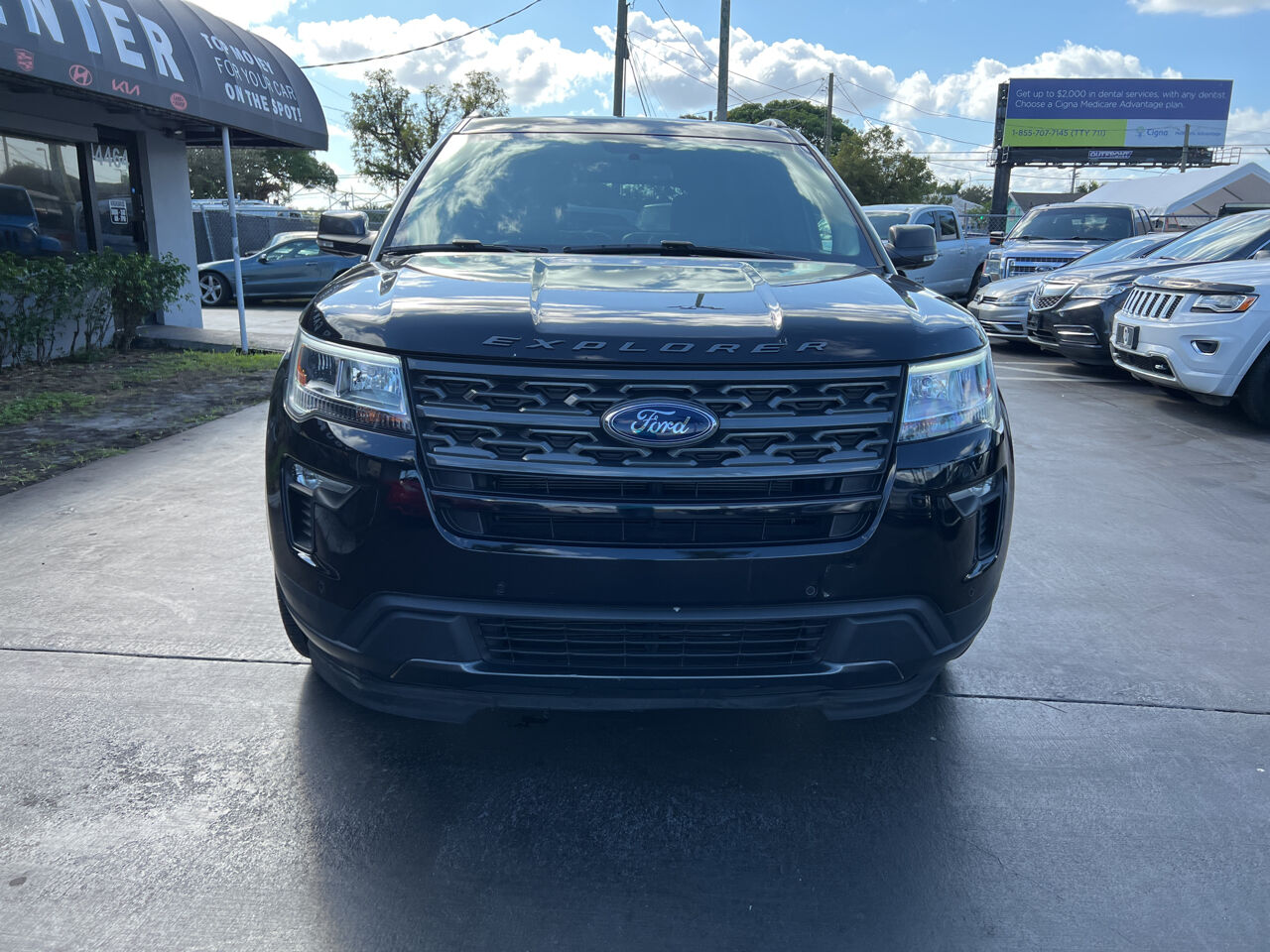 2019 Ford Explorer  - $26,900
