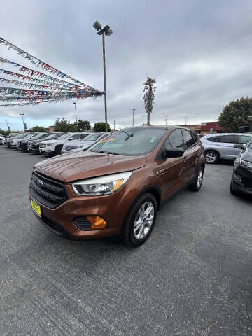 2017 Ford Escape S