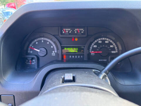 2009 Ford E-Series E-350 SD XLT