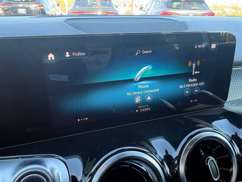 2022 Mercedes-Benz GLB GLB 250 4MATIC