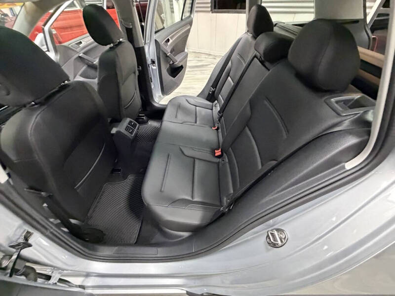 2017 Volkswagen Golf Alltrack