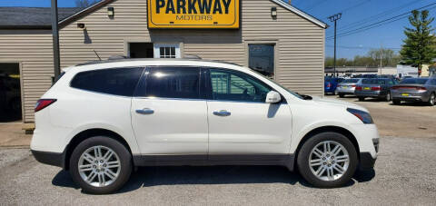 2015 Chevrolet Traverse for sale at Parkway Motors in Springfield IL