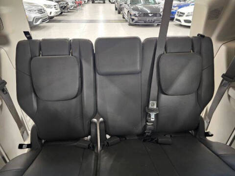 2013 Volkswagen Routan