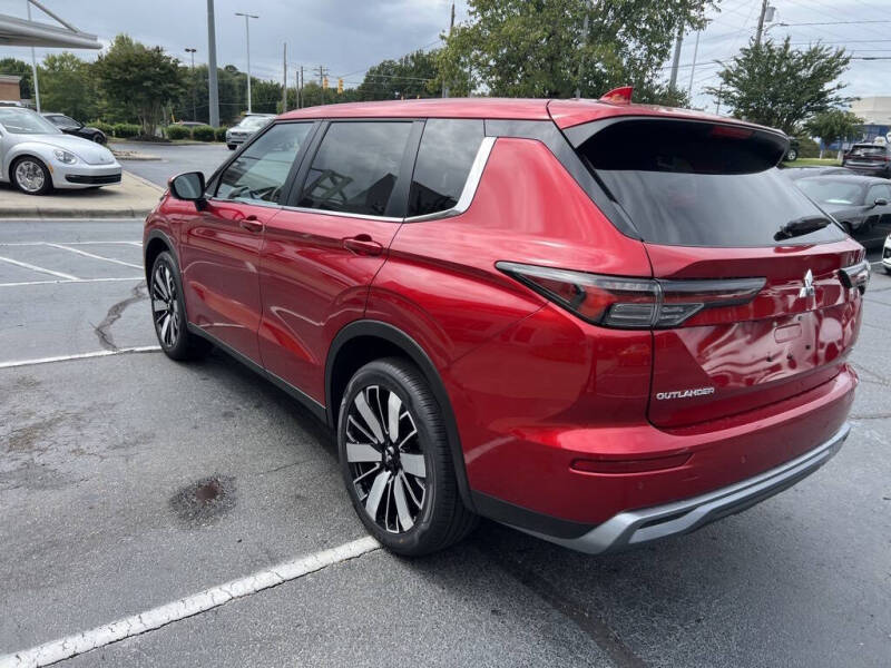 2025 Mitsubishi Outlander SE