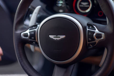 2023 Aston Martin Vantage