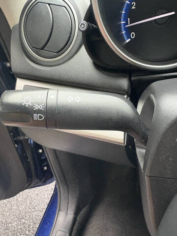 2013 Mazda MAZDA3 i Touring