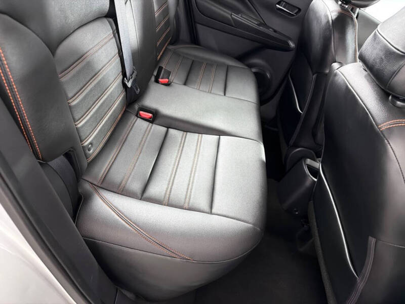 2018 Nissan Kicks SR