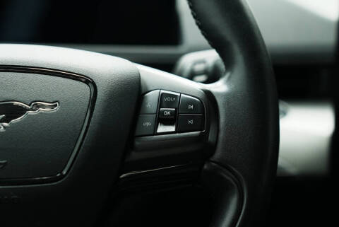 2021 Ford Mustang Mach-E Select