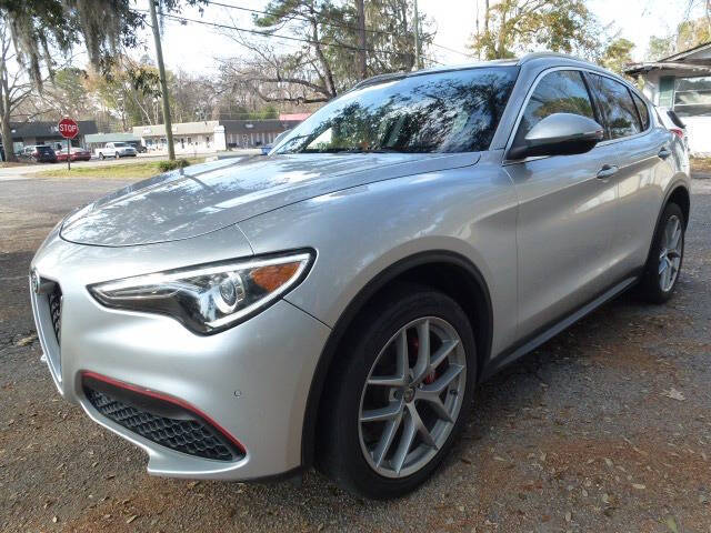 2018 Alfa Romeo Stelvio Ti's photo