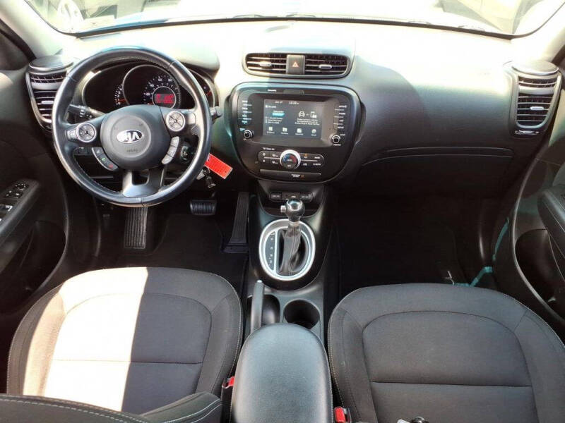 2019 Kia Soul +