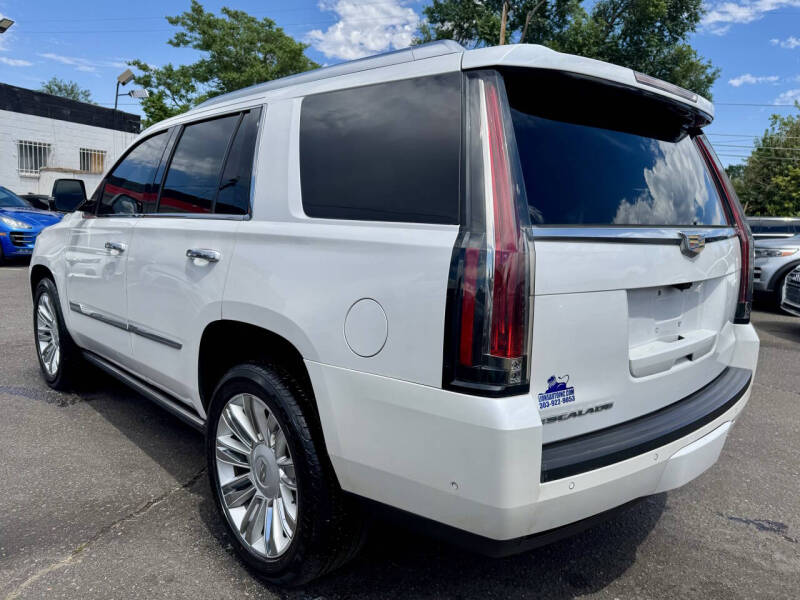 2017 Cadillac Escalade Platinum