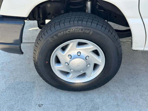 2013 Ford E-Series E-150