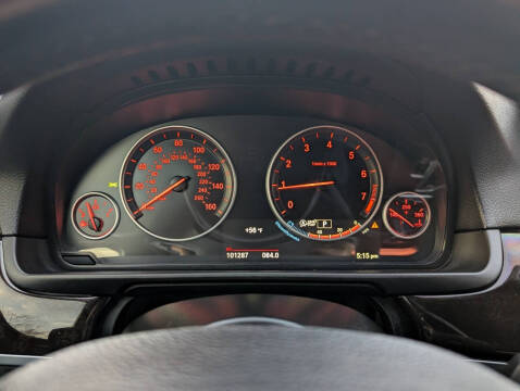 2015 BMW 5 Series 528i