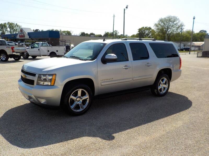 2012 Chevrolet Suburban for sale at Young's Motor Company Inc. in Benson NC