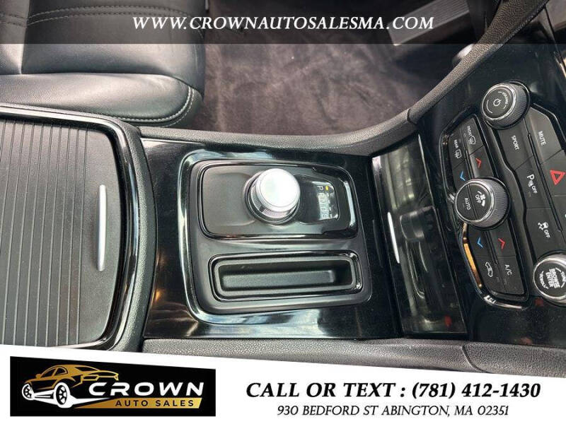 2017 Chrysler 300