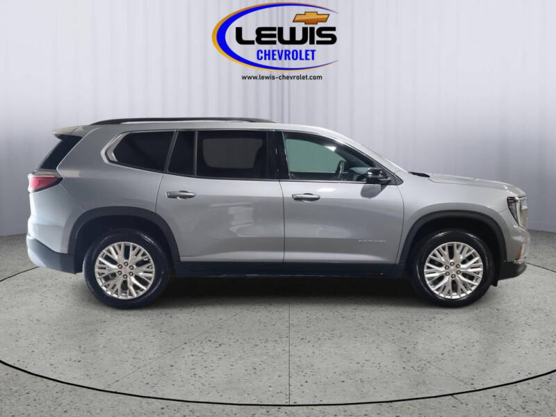 2024 GMC Acadia Elevation