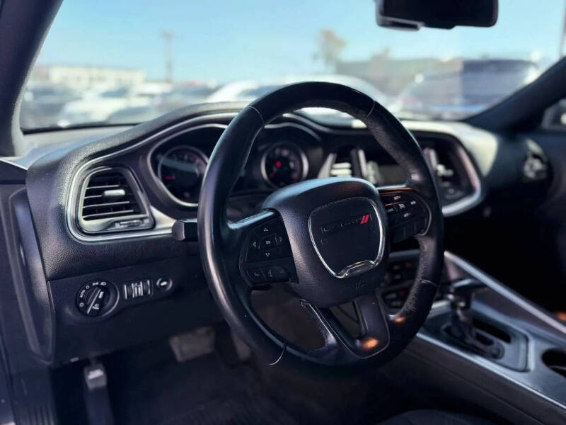 2017 Dodge Challenger