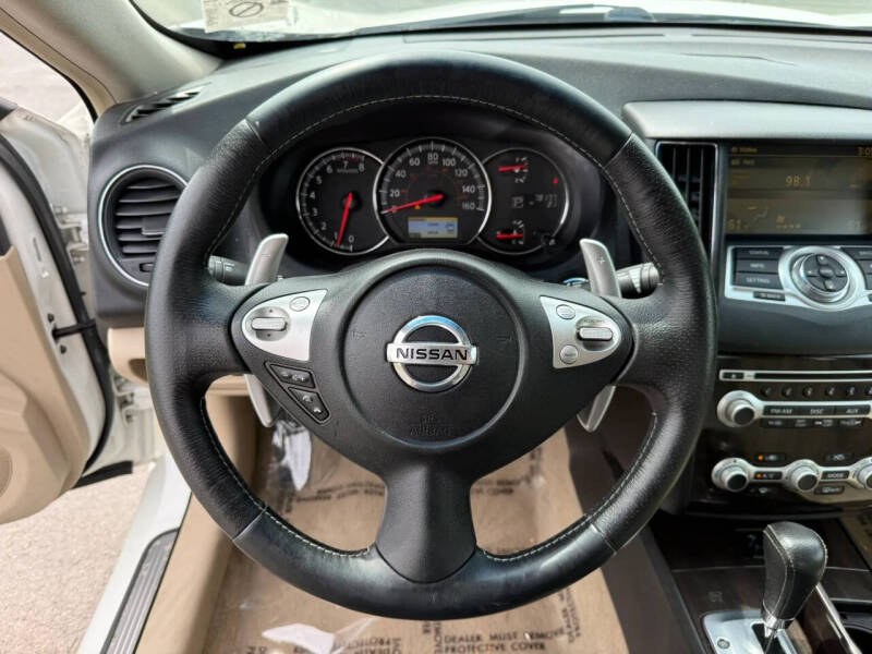 2012 Nissan Maxima
