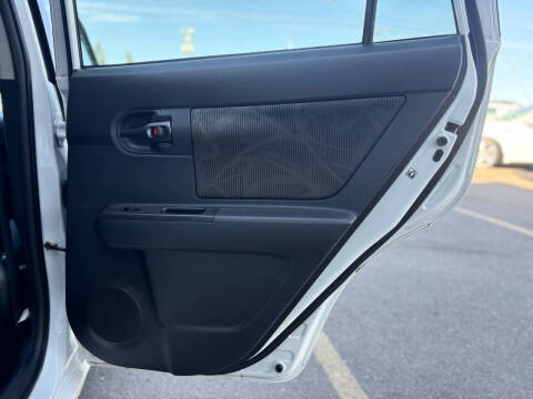 2014 Scion xB