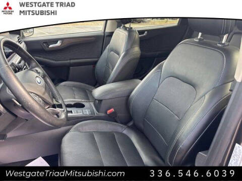 2020 Ford Escape Titanium