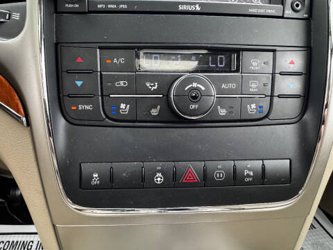 2011 Jeep Grand Cherokee Overland