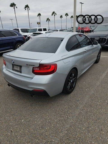 2016 BMW 2 Series M235i