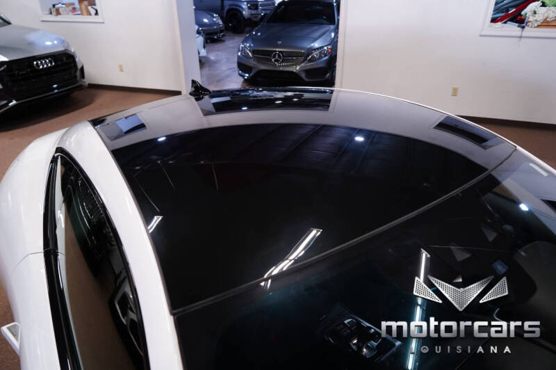 2021 Jaguar F-TYPE P300