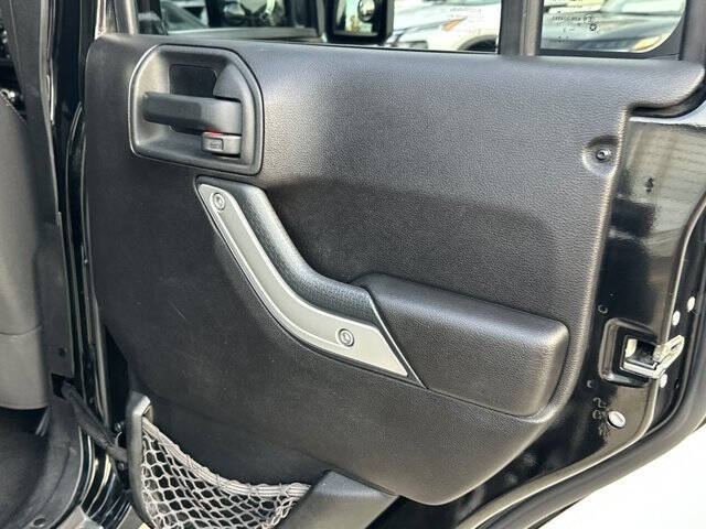 2013 Jeep Wrangler Unlimited Sahara