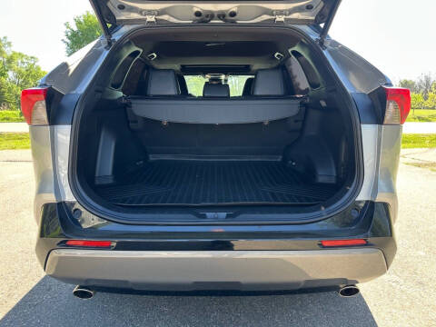 2019 Toyota RAV4 Hybrid XSE