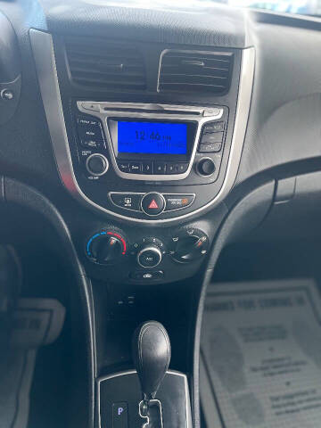 2014 Hyundai Accent GS