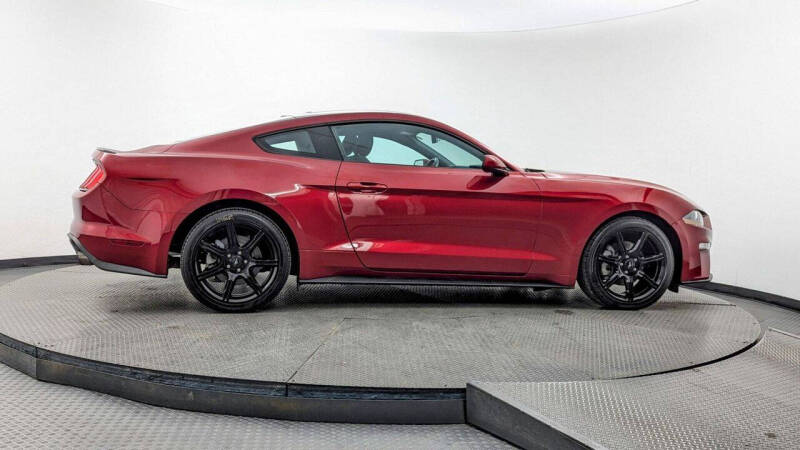 2020 Ford Mustang EcoBoost