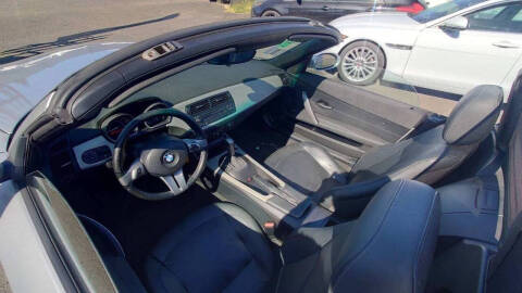 2005 BMW Z4 3.0i