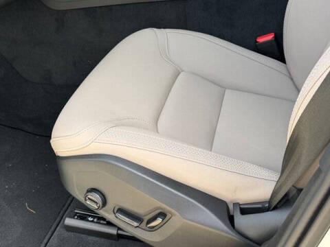 2026 Volvo XC60 B5 Core