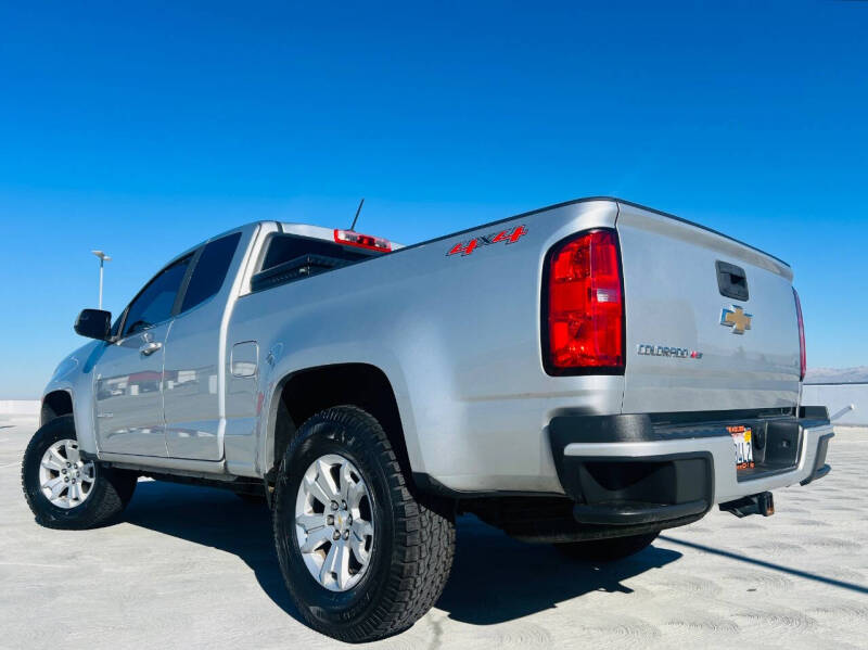 2018 Chevrolet Colorado LT photo 7