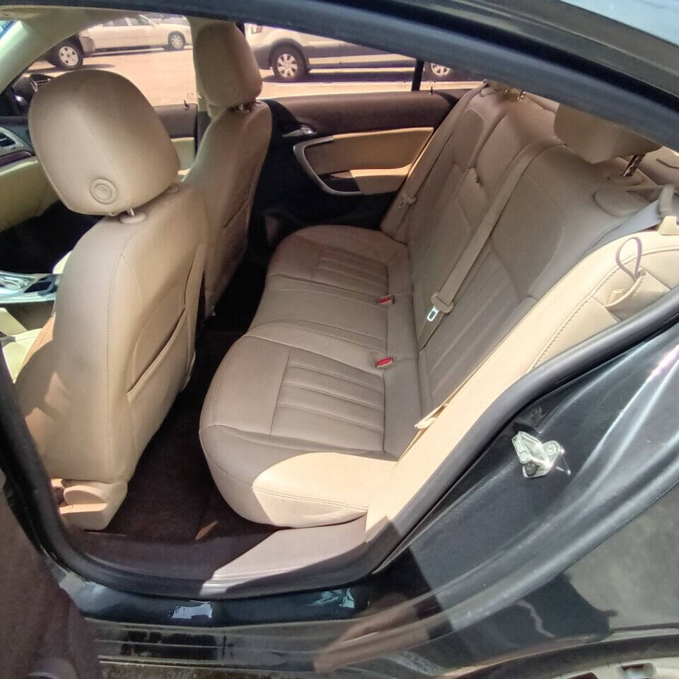 2014 Buick Regal Sedan - $5,950