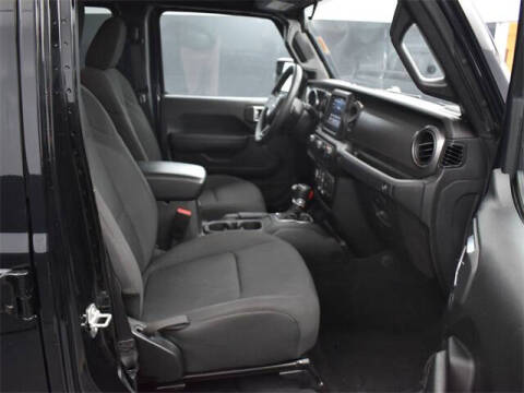 2023 Jeep Gladiator Sport