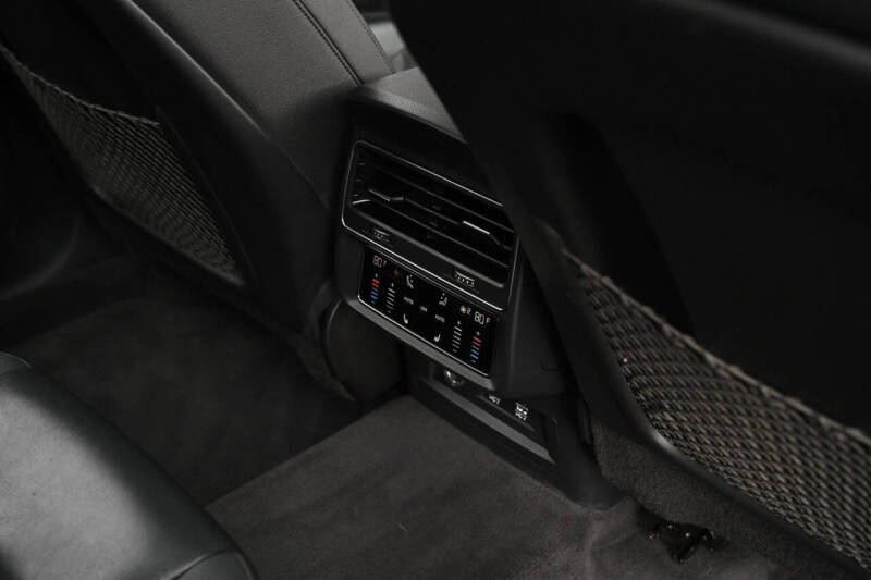 2020 Audi Q7 quattro Premium Plus 55 TFSI