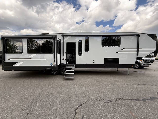 2025 Forest River Impression 360MYR