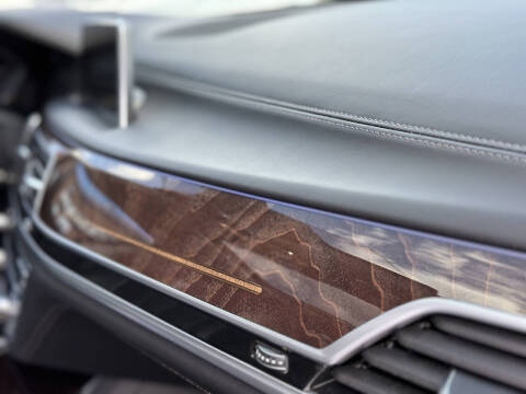 2020 BMW 7 Series M760i xDrive