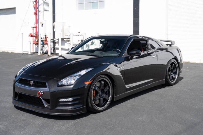 2013 Nissan GT-R Black Edition