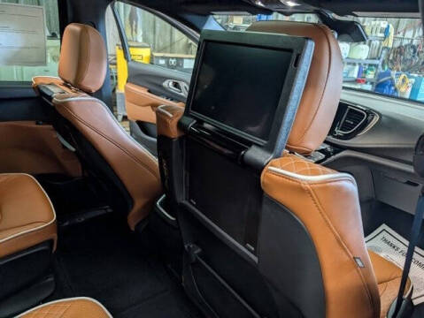 2026 Chrysler Pacifica Pinnacle