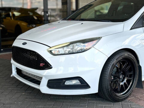2017 Ford Focus ST
